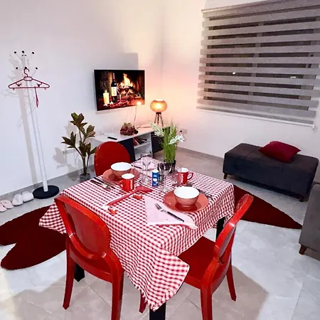 Lapta Red 1 Bedroom Apartment Lejlighed *